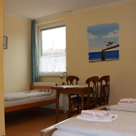 Logia Hotel Garni Нойгарлінгерзіль Екстер'єр фото