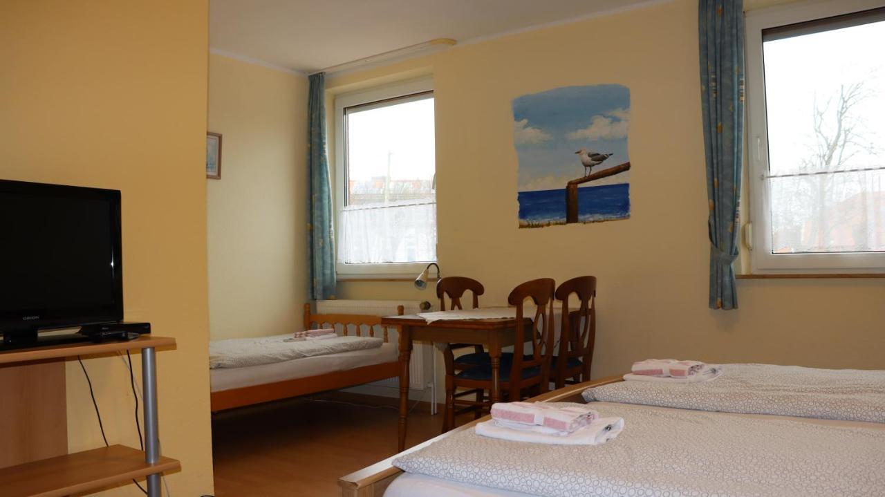 Logia Hotel Garni Нойгарлінгерзіль Екстер'єр фото
